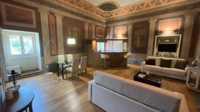 Regal Riggio Apartment